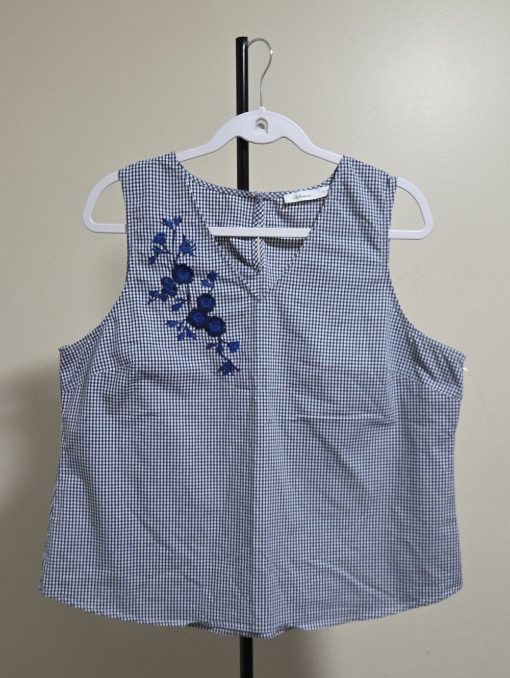 Reitmans Sleeveless Top - Picture 1 of 7